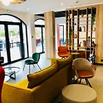 Ibis Centre 3*