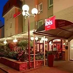 Hotel Ibis Centre 3*