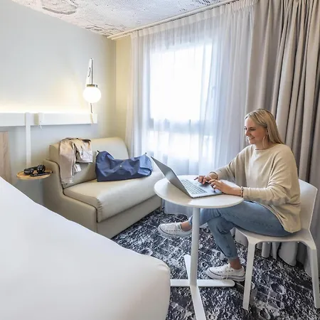 Hotel Ibis Centre Beaune (Cote d'Or)