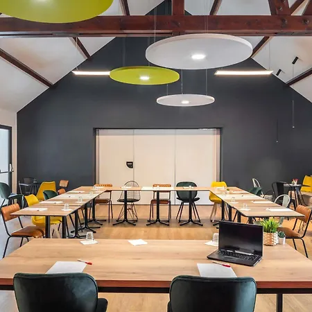 호텔 Ibis Centre 3*