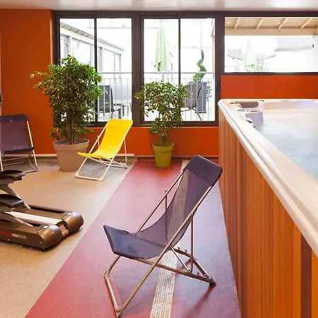 Ibis Centre Hotel