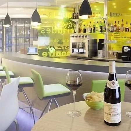 Ibis Centre Otel 3*