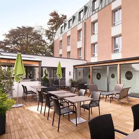 Ibis Centre Hotel