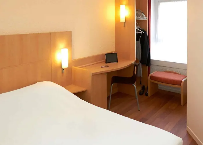 Ibis Centre Otel 3*